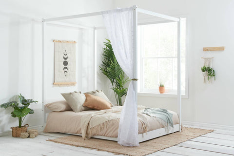 Darwin - Wooden Four Poster Bed Image 2