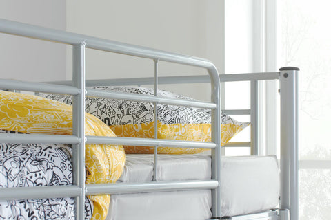 Nexus - Metal Triple Sleeper Bunk Bed Image 1