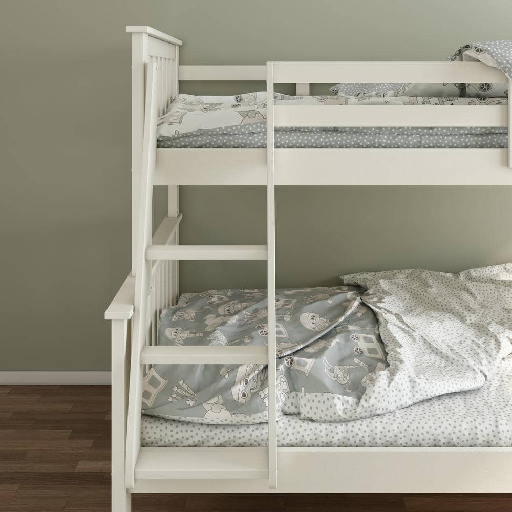 Carra -  Solid Pine Wooden Triple Sleeper Bed - Bickfords