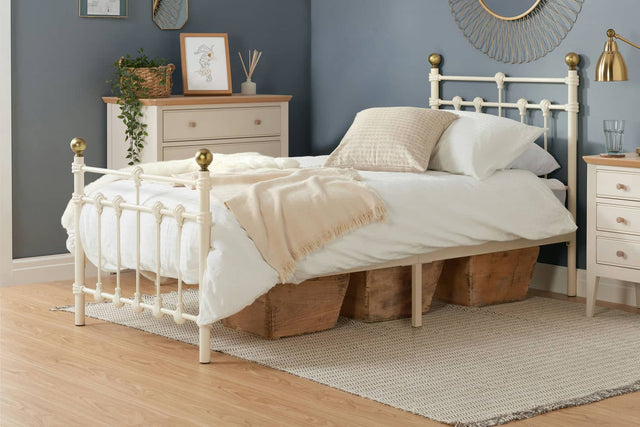 Atlas - Traditional Metal Bed Frame - Bickfords