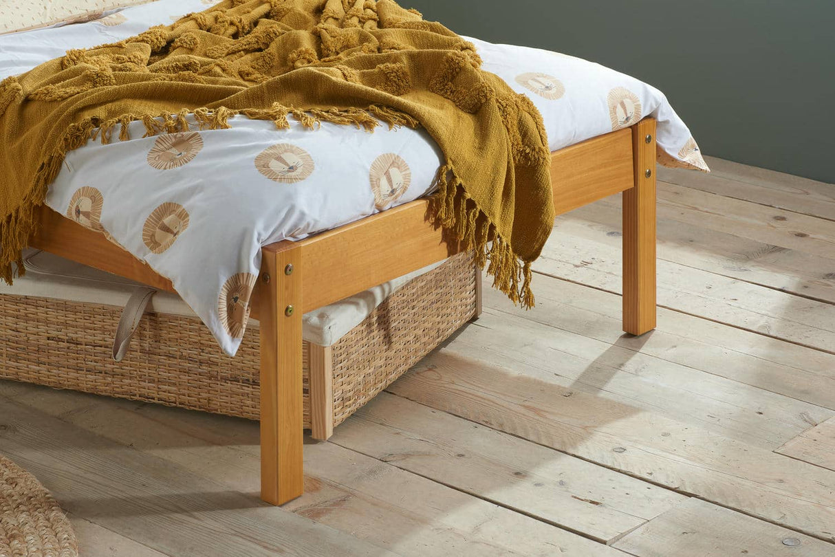 Denver - Wooden Pine Shaker Bed Frame - Bickfords